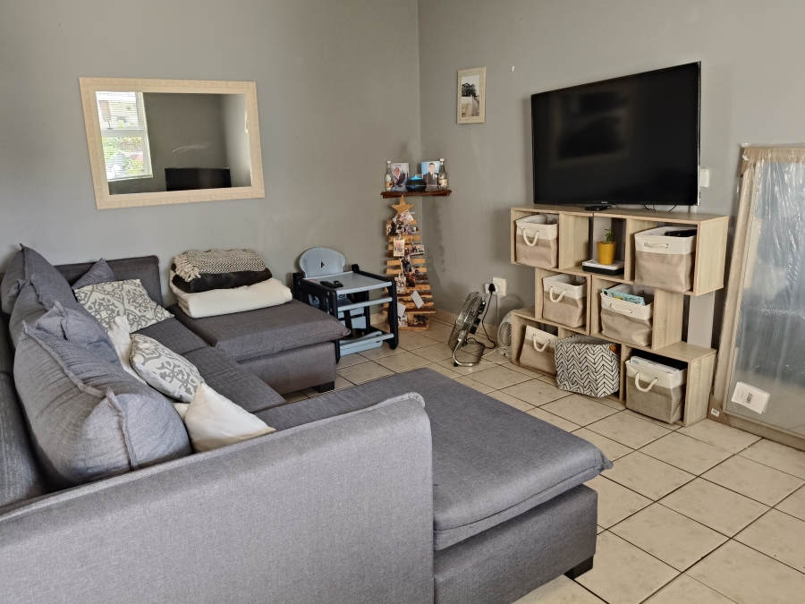 2 Bedroom Property for Sale in Admirals Park Western Cape